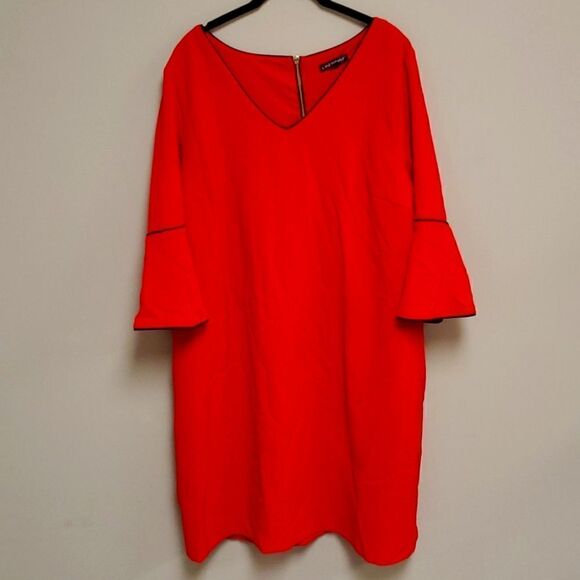 LANE BRYANT Red Crepe Dress Bell Sleeves - Size 20 - Picture 2 of 8